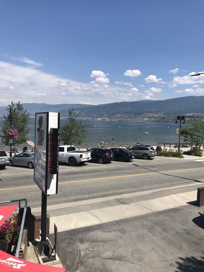 Tiki Shores Inn & Suites Penticton Eksteriør billede